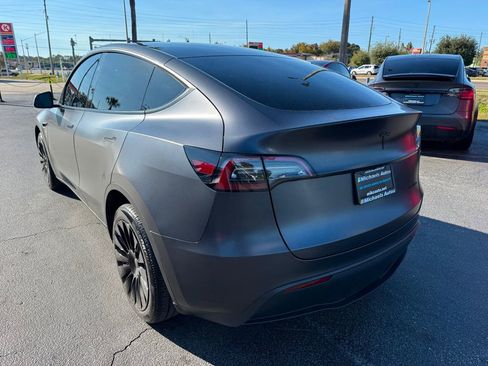 Used 2024 Tesla Model Y Long Range image 7