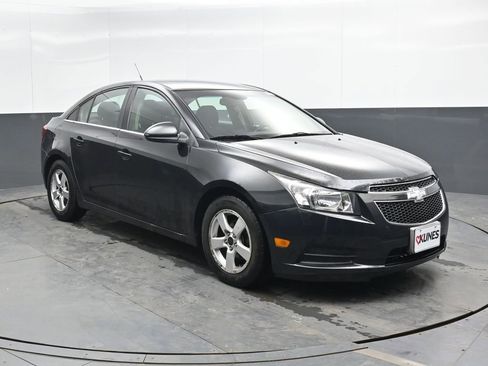 Used 2014 Chevrolet Cruze LT image 4