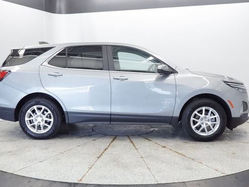 Used 2024 Chevrolet Equinox LT AWD/4WD image 8