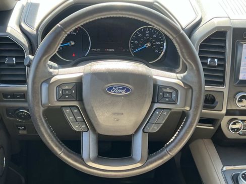 Used 2020 Ford Expedition XLT w/ Equipment Group 202A image 24