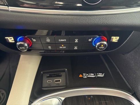 Used 2022 Buick Enclave Essence w/ LPO, Floor Liner Package image 16