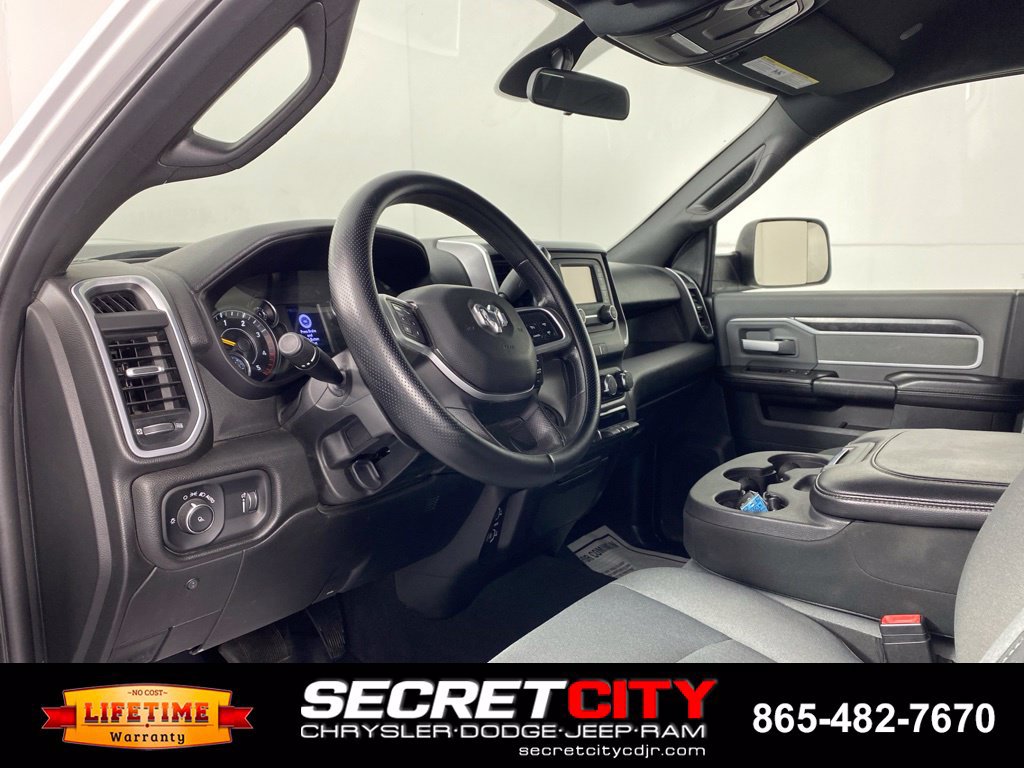 Used 2021 RAM 3500 Big Horn AWD/4WD image 11