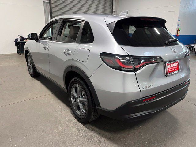 Used 2026 Honda HR-V LX image 5