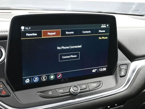 Used 2025 Chevrolet Blazer LT image 28