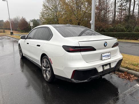 Certified 2025 BMW 740i image 16