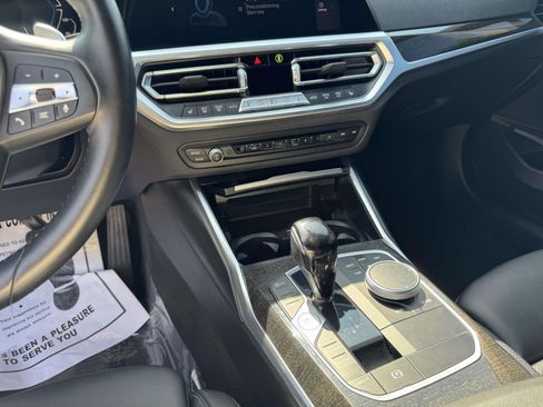 Used 2022 BMW 330e w/ Convenience Package RWD image 24