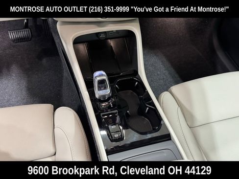 New 2026 Volvo XC40 B5 Plus w/ Protection Package Premier image 20