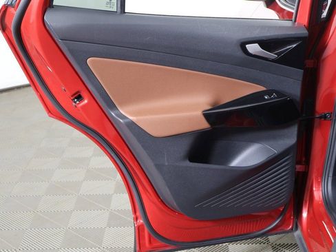 Used 2022 Volkswagen ID.4 Pro S w/ Gradient Package image 27