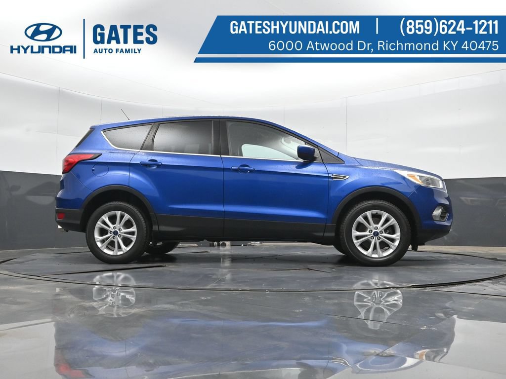 Used 2019 Ford Escape SE AWD/4WD image 36