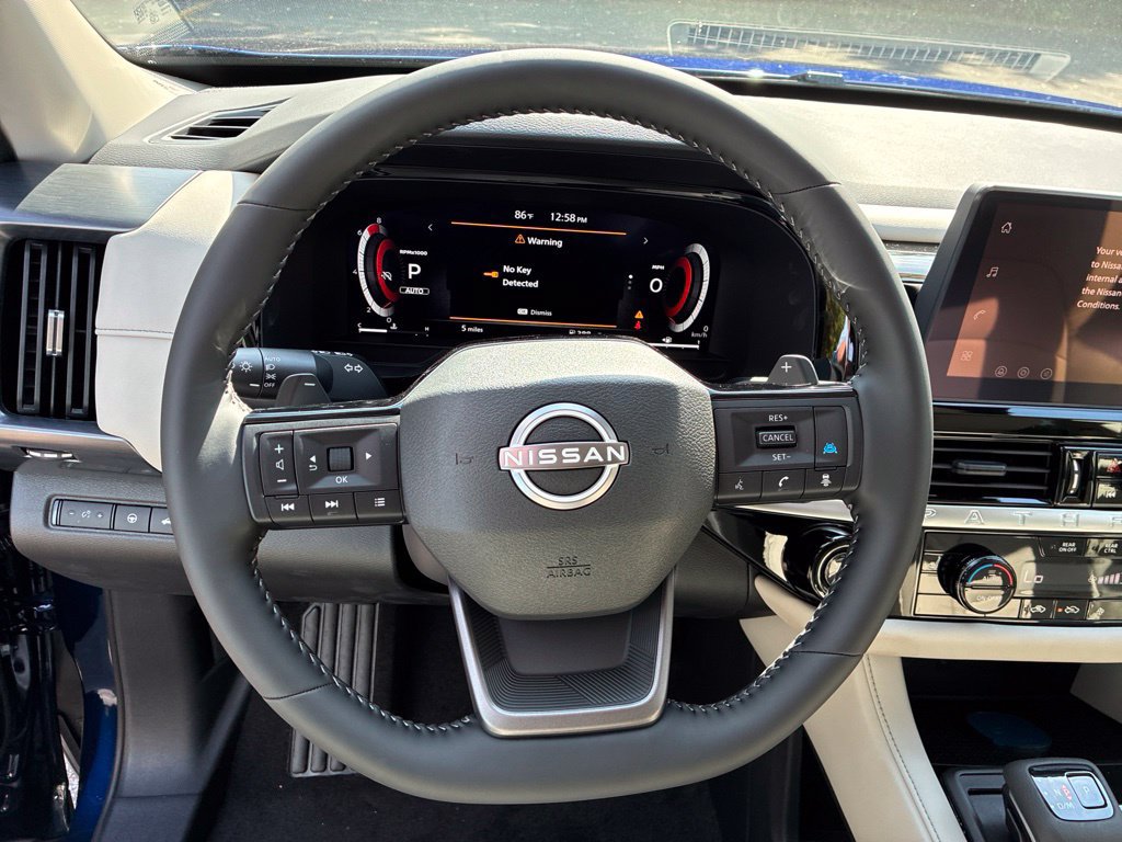 New 2026 Nissan Pathfinder SL AWD/4WD image 18