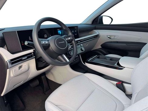 New 2026 Hyundai Tucson Blue SE image 14