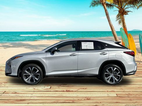 Used 2017 Lexus RX 350 FWD w/ Premium Package image 3