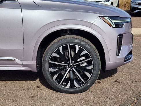 New 2026 Volvo XC90 B6 Ultra w/ Protection Package image 28