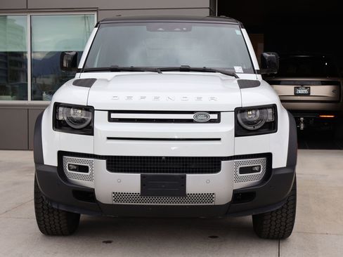 Certified 2025 Land Rover Defender 110 S AWD/4WD image 2