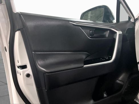 Certified 2024 Toyota RAV4 LE AWD/4WD image 22