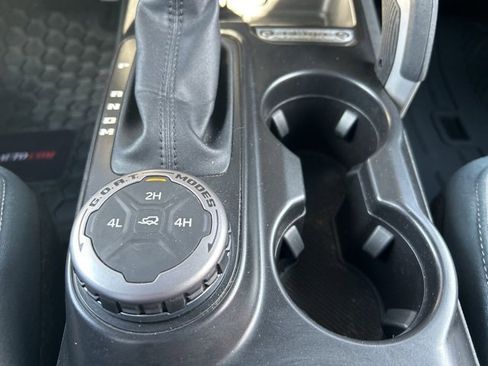 Used 2022 Ford Bronco Outer Banks image 34