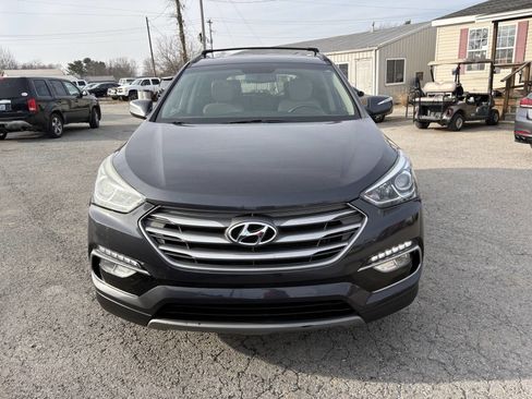 Used 2017 Hyundai Santa Fe Sport image 3