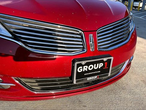 Used 2016 Lincoln MKZ Hybrid image 29