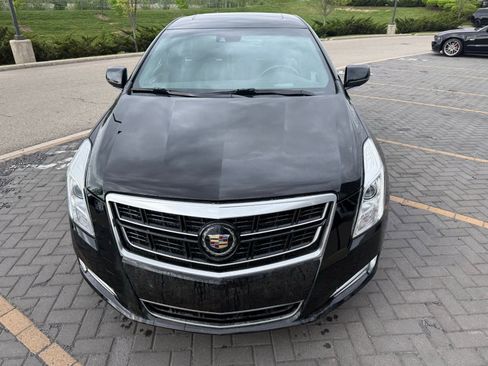 Used 2015 Cadillac XTS Platinum image 2