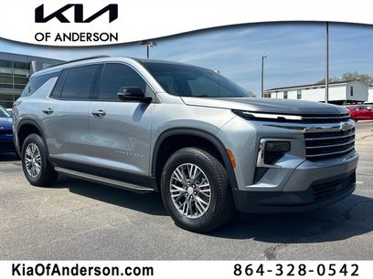 Used 2026 Chevrolet Traverse LT w/ Driver Confidence Package