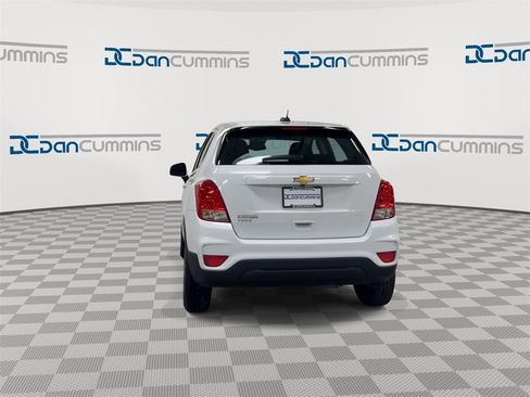 Used 2019 Chevrolet Trax LS image 7