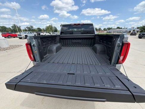 Used 2026 GMC Sierra 1500 Denali w/ Technology Package AWD/4WD image 26