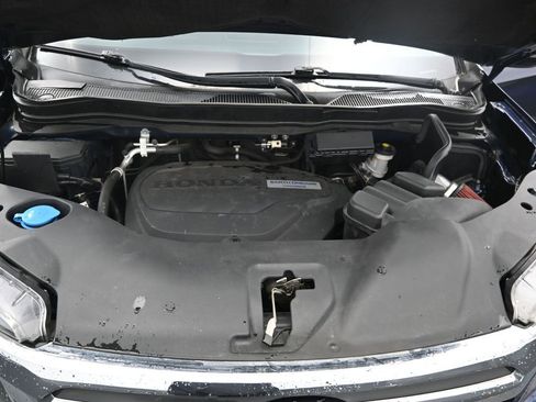 Used 2017 Honda Ridgeline RTL-E image 11