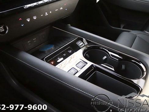 New 2026 Nissan Murano SL image 22