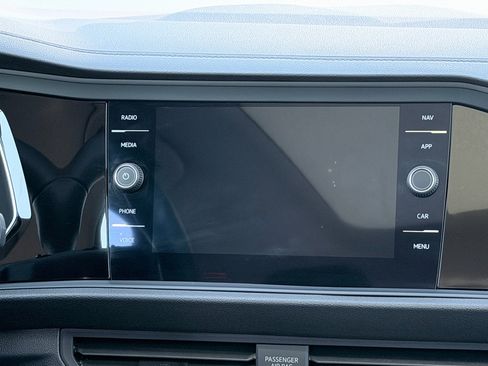 Used 2024 Volkswagen Jetta SEL FWD image 17