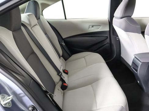 Used 2022 Toyota Corolla LE FWD image 30