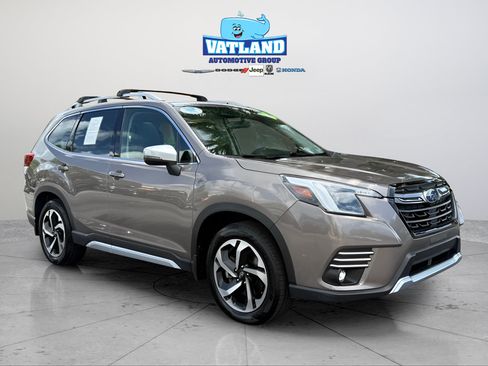 Used 2023 Subaru Forester Touring AWD/4WD image 7