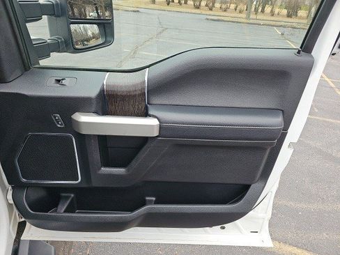 Used 2021 Ford F350 Lariat w/ Lariat Ultimate Package image 15
