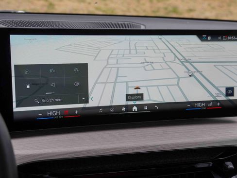 Certified 2025 BMW 330i xDrive Sedan image 26