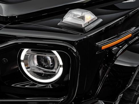 Used 2022 Mercedes-Benz G 550 G 550 image 10