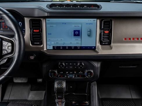 Used 2024 Ford Bronco Raptor w/ Interior Carbon Fiber Pack 6 image 23