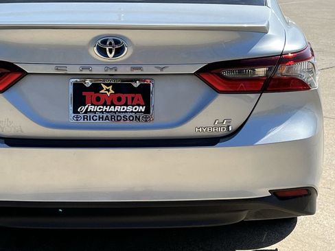 Used 2023 Toyota Camry LE image 6