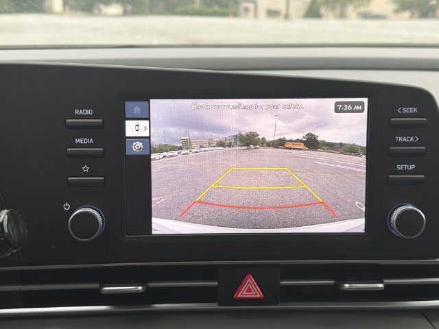 New 2026 Hyundai Elantra Hybrid FWD image 31