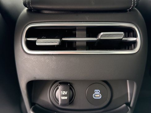 Used 2025 Genesis G90 3.5T image 13