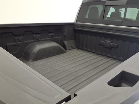 Used 2026 Chevrolet Silverado 1500 LTZ AWD/4WD image 12