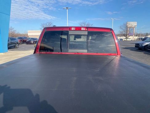 Used 2017 RAM 1500 Limited image 7