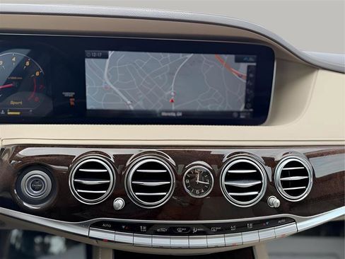 Used 2019 Mercedes-Benz S 560 4MATIC Sedan image 49