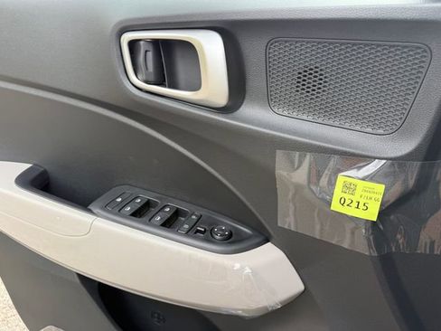 New 2026 Hyundai Venue SEL image 14
