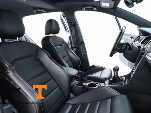 Used 2020 Volkswagen GTI SE FWD image 35