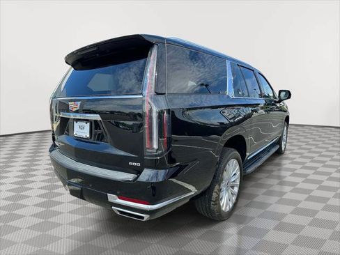 Used 2026 Cadillac Escalade ESV 4WD w/ LPO, Floor Liner Package image 7