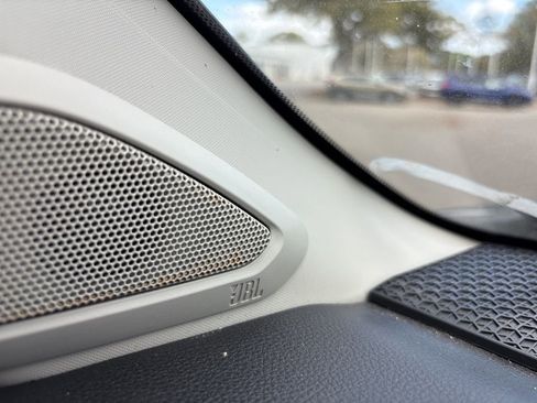 Used 2022 Toyota Tundra Limited w/ TRD Off-Road Package image 7