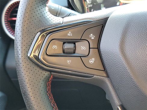 Used 2024 Chevrolet Trax RS w/ Driver Confidence Package image 20