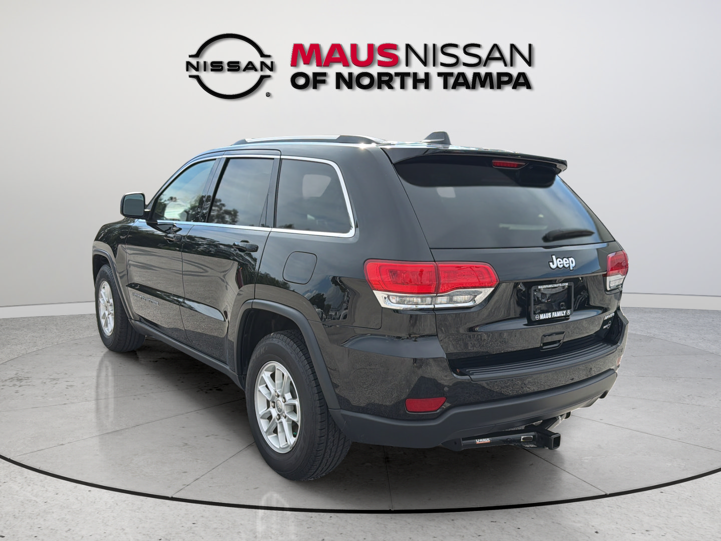 Used 2018 Jeep Grand Cherokee Laredo RWD image 8