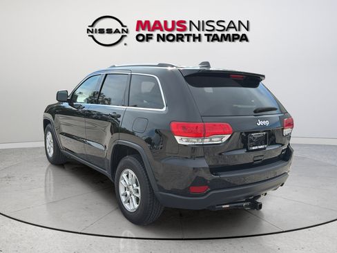 Used 2018 Jeep Grand Cherokee Laredo RWD image 8