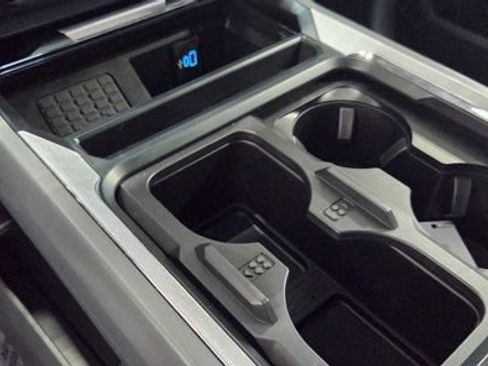 Used 2025 Ford F250 Lariat w/ Black Appearance Package AWD/4WD image 43
