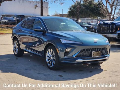 New 2026 Buick Envista Avenir image 2